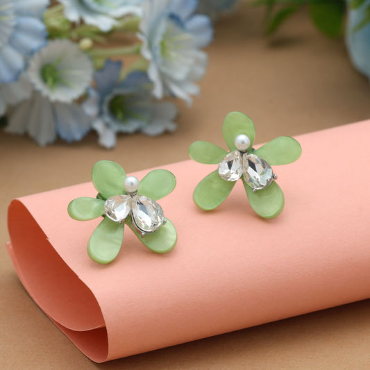 Pistaziengrüne Ohrringe im Antik- und Vintage-Stil, festlicher Schmuck
