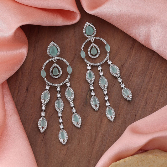 Pistaziengrüne American-Diamond-Ohrringe, modische Ohrringe mit sanftem Glamour-Appeal