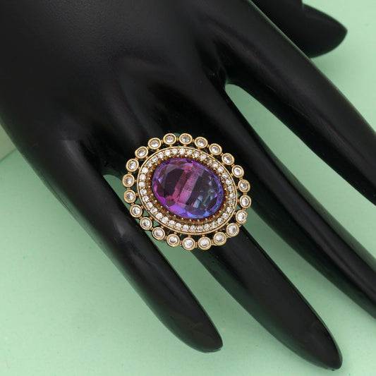 Lila-farbener amerikanischer Diamantring, elegante Party-Schmuckkollektion