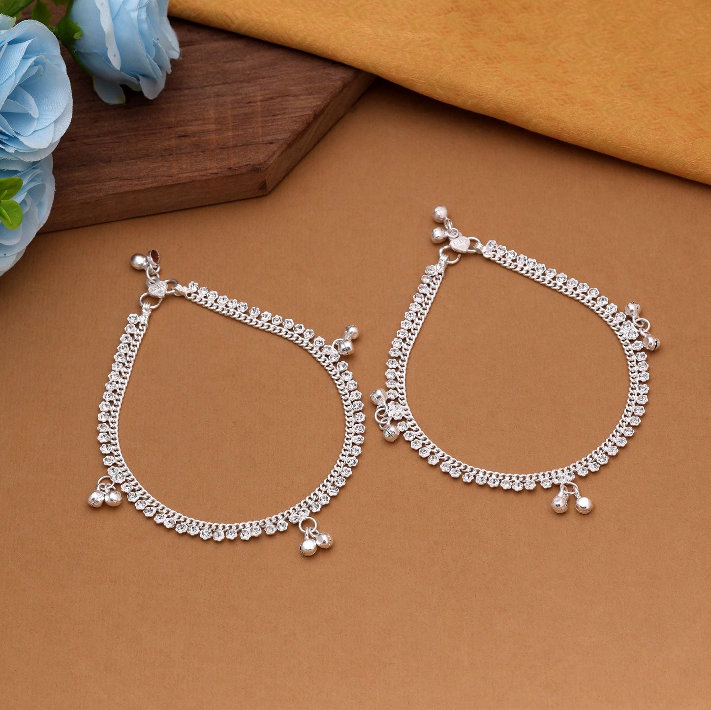 Silver Color Anklet Offering Subtle Shine For Elegant Everyday Styling