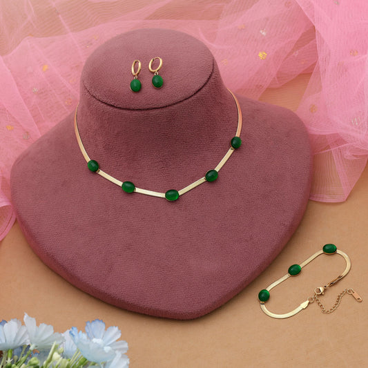 Grünes, anlaufbeständiges Halsketten-Set mit stilvollem, zeitgenössischem Schmuck-Flair