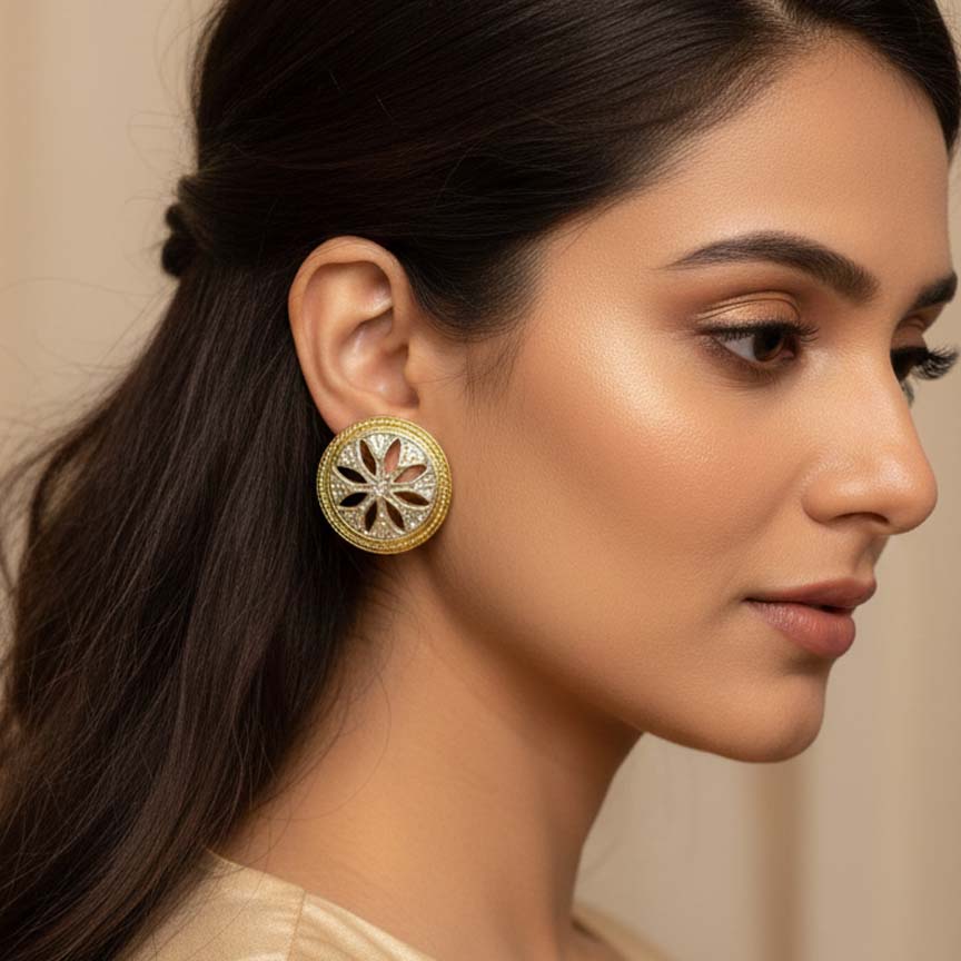 Gold- & Silberfarbene oxidierte Ohrringe mit hochwertigem Dual-Tone-Glanz für klassische, zeitlose Looks