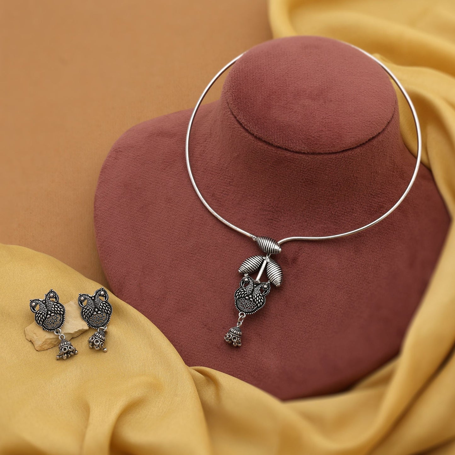 Stylish Silver Color Hasli Oxidised Necklace Set Designed For Women’S Ethnic Party Outfits