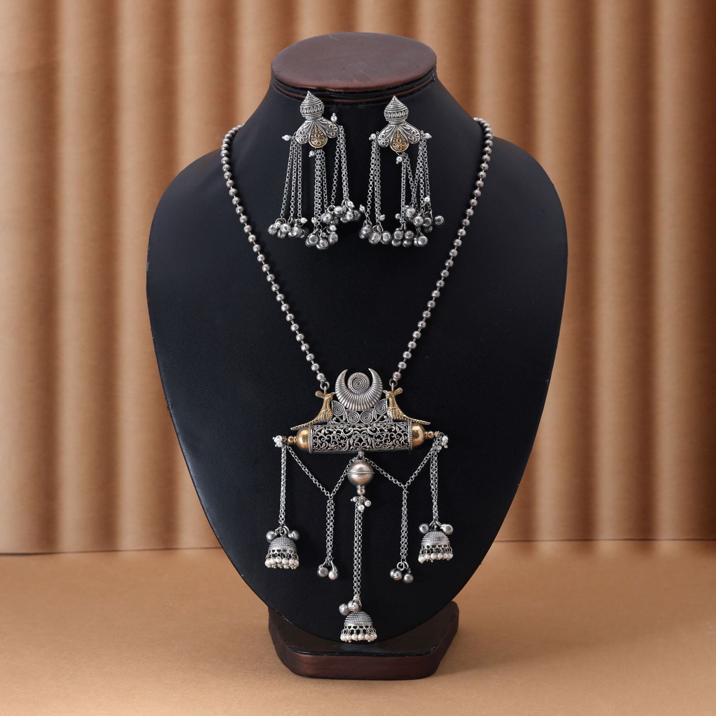 Silver Color Dual Tone Oxidised Necklace Set Featuring Classic Metallic Tones With Ornate Oxidised Texture