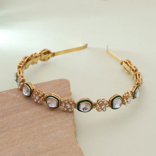 Green Color Hair Band With Stylish Casual Party Look