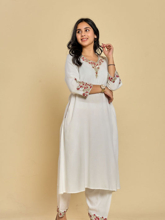 White Color Zari With Thread Work Kurta With Pant