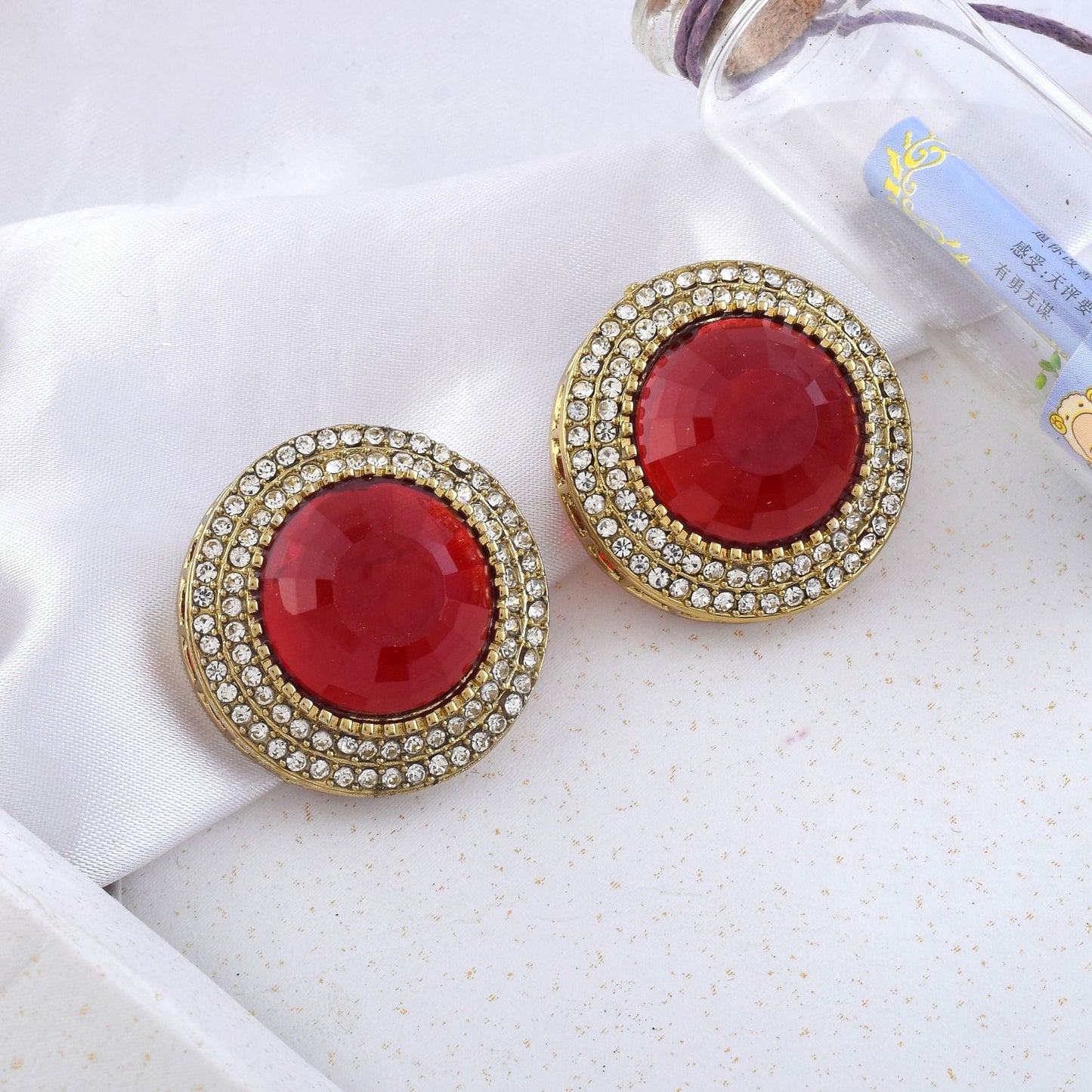 Kastanienbraune Kundan-Ohrstecker