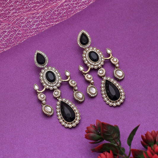 Schwarze Kundan-Ohrringe, entworfen für zeitgenössisches Ethno-Styling