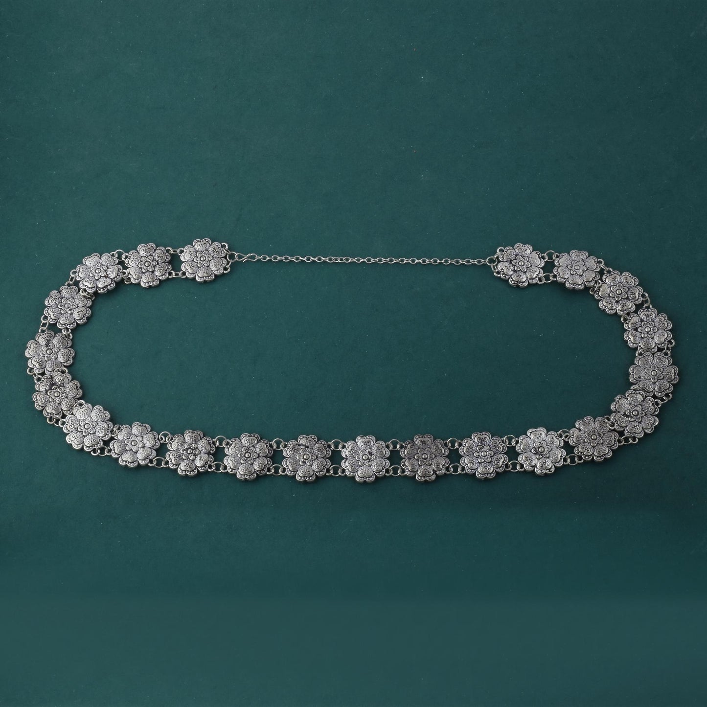 Eye-Catching Silver Color Oxidised Kamarband With Delicate Carving Design