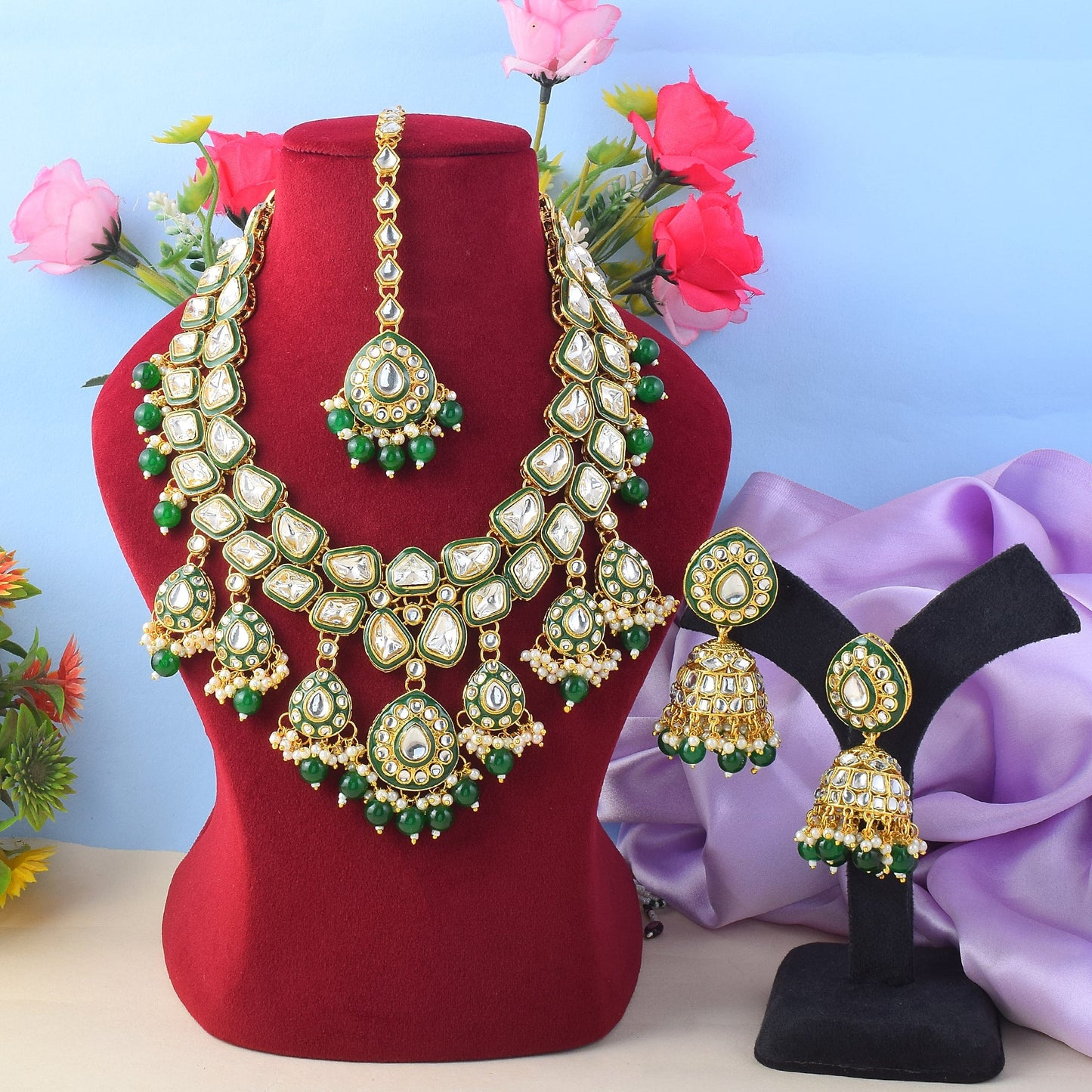 Elegantes grünes Kundan-Halsketten-Set für traditionelle Outfits