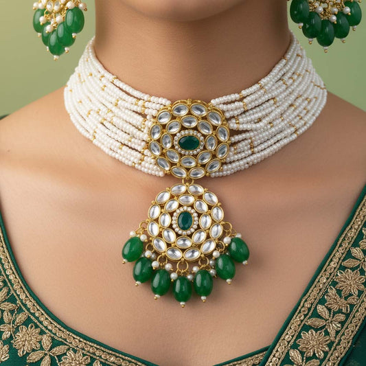 Klassisches grünes Choker-Kundan-Halsketten-Set für ethnische Kleidung