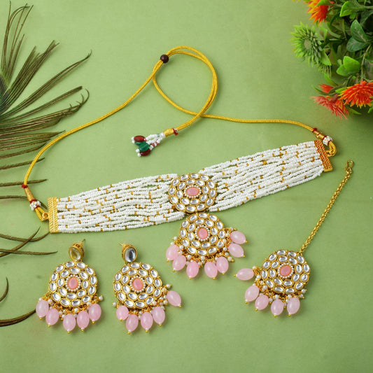 Stylish Pink Color Choker Kundan Necklace Set For Trendy Look