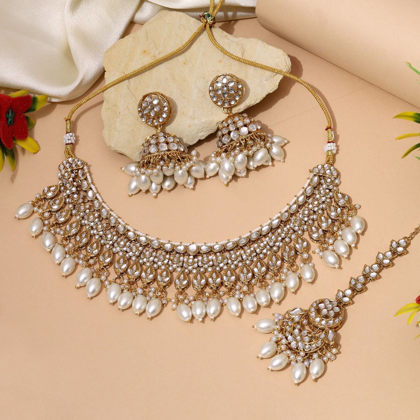 Designer White Color Kundan Necklace Set With Stunning Traditional Bridal Jewellery