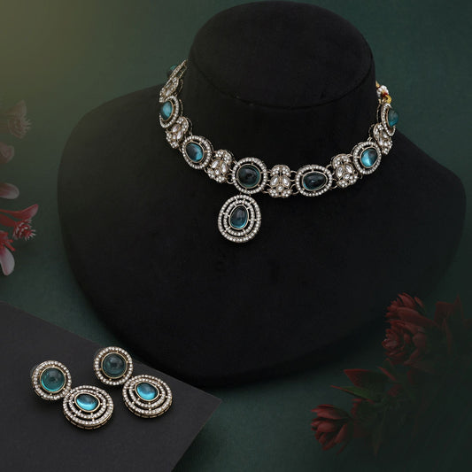 Elegant Firozi Color Kundan Necklace Set With Beaded Finish For Ethnic Wear