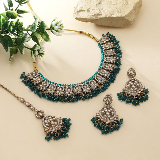 Trendy Rama Grün Farbe Kundan Halskette Set mit Kristallsteinen für Brautmode