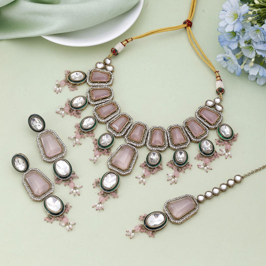 Pinkfarbenes Kundan-Halsketten-Set, entworfen für Hochzeiten und festliche Anlässe