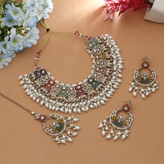 Mehrfarbiges pakistanisches Kundan-Halsketten-Set, traditioneller Designerschmuck mit reichen Details