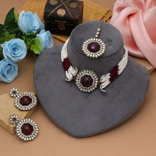 Großer kastanienroter Choker-Kundan-Halskettensatz Premium Design Kollektion