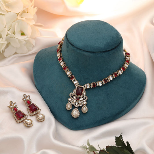Premium rote Kundan-Halskette für Damen, traditionelle Festtagsschmuckkollektion
