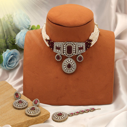 Charming Rani Color Choker Kundan Necklace Set With Royal Ethnic Style