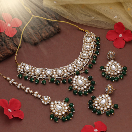 Stylish Green Color Kundan Necklace Set With Royal Festive Traditional Appeal