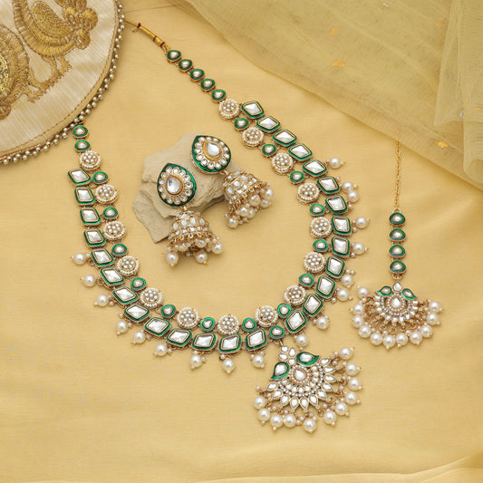 Graceful White Color Kundan Necklace Set For Bridal Traditional Occasion Wear