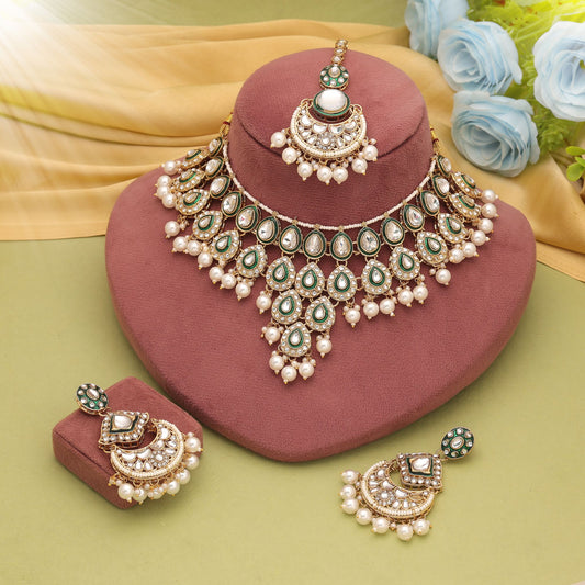 Elegant White Color Kundan Necklace Set With Traditional Festive Fashion Look