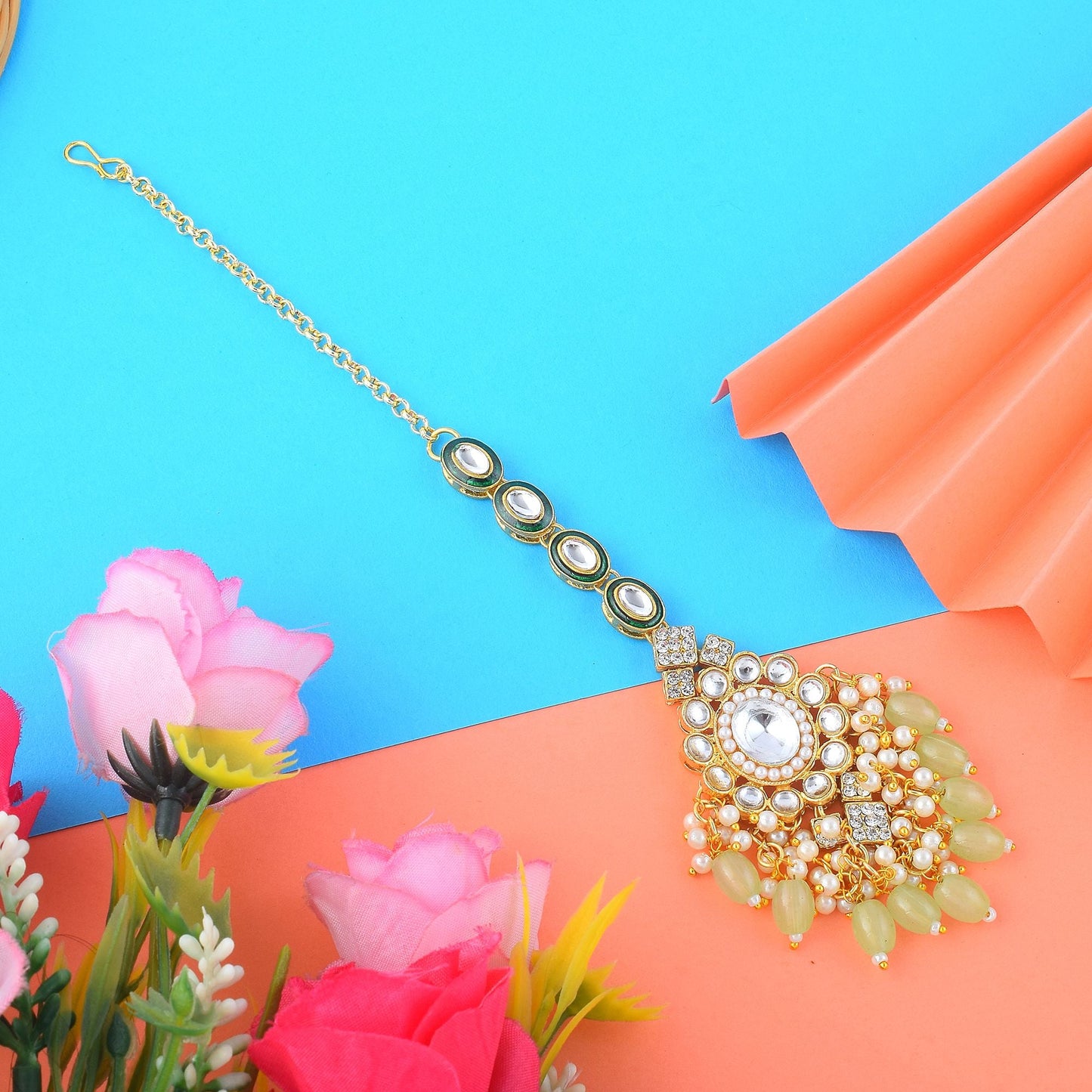 Gorgeous Pista Green Color Kundan Maang Tikka Crafted for Brides, Parties, and Celebrations