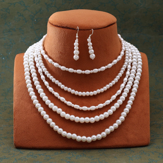 Stylish White Color Puwai Necklace Set With Antique Silver Finish