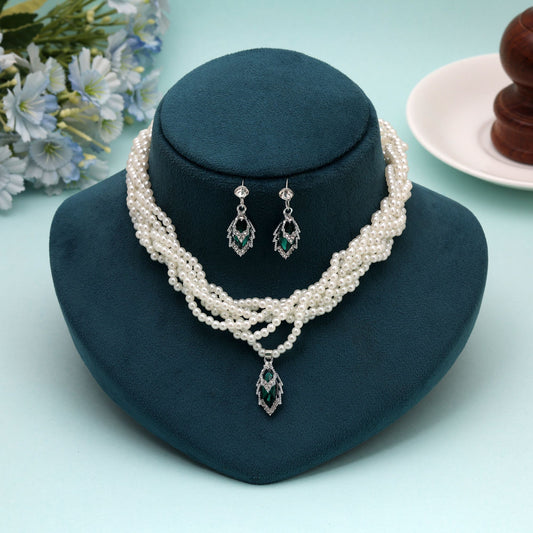 Green Color Stone Necklace Set Featuring Royal Ethnic Design with Attractive Jewelry Finish