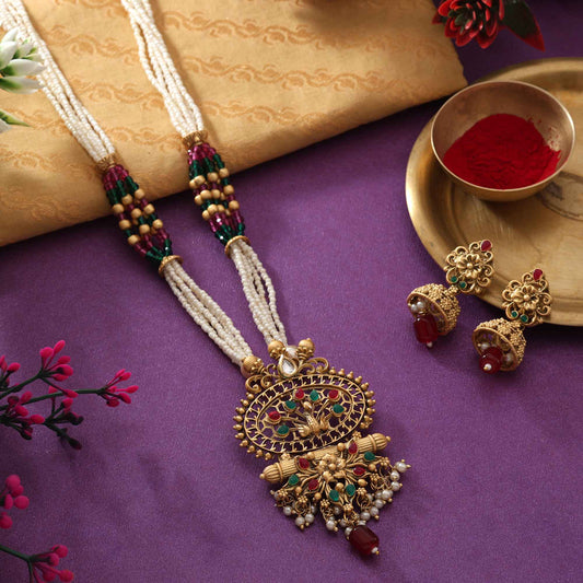 Charming Rani And Green Color Matte Gold Necklace Set Adorned With Kundan Work