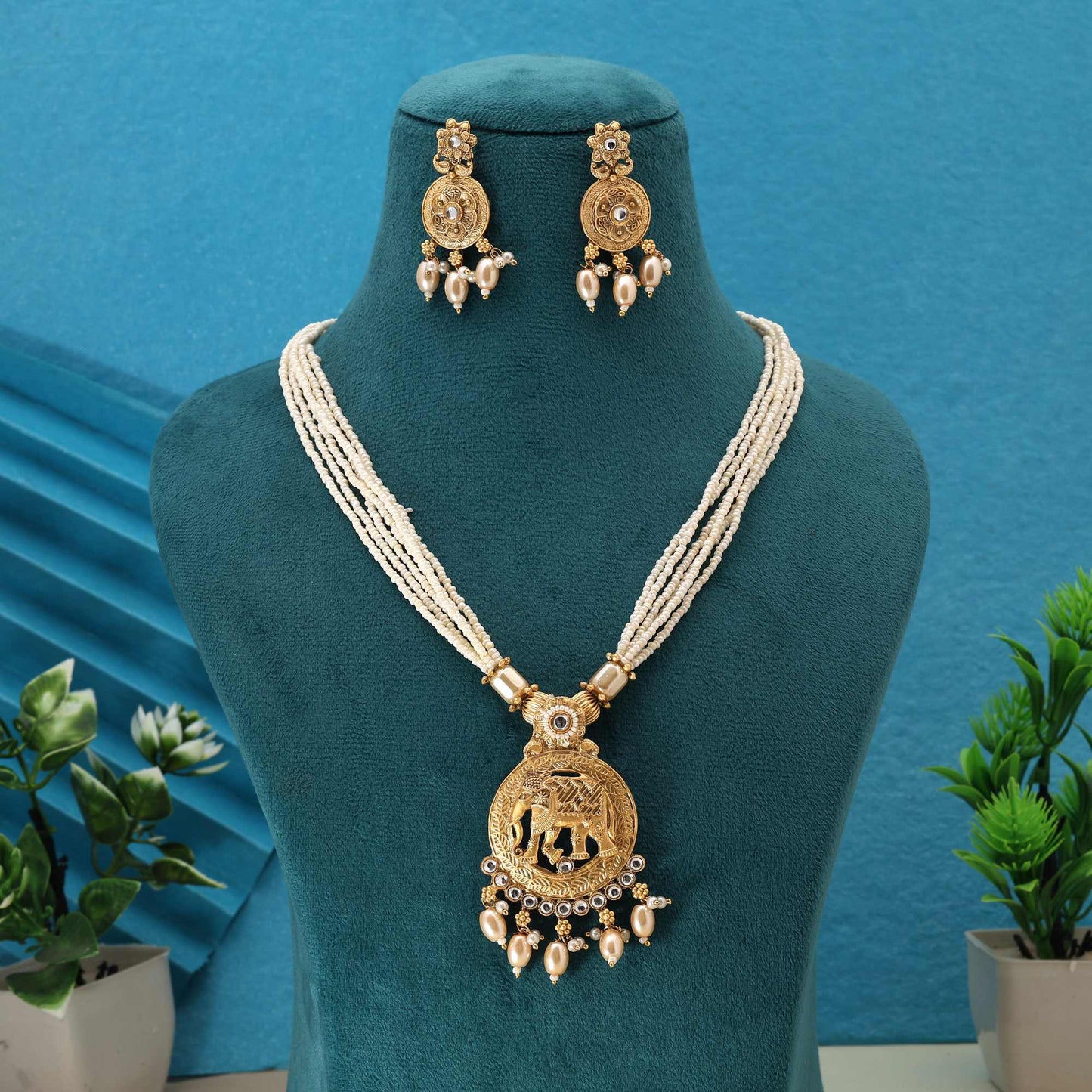Elegant Gold Color Traditional Matte Gold Necklace Set For Bridal Wear