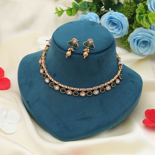 Grüne Farbe Mattgold Halskettenset Trendiger traditioneller festlicher Partyschmuck