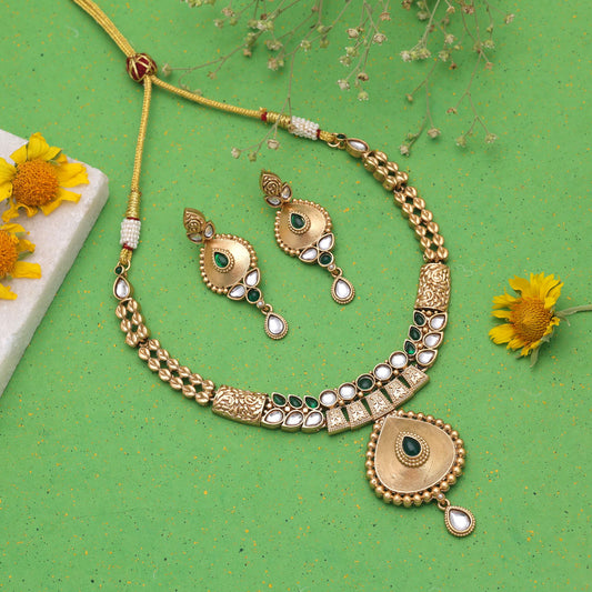 Green Color Temple Necklace Jewelry Set with Stylish Traditional Bridal Appeal