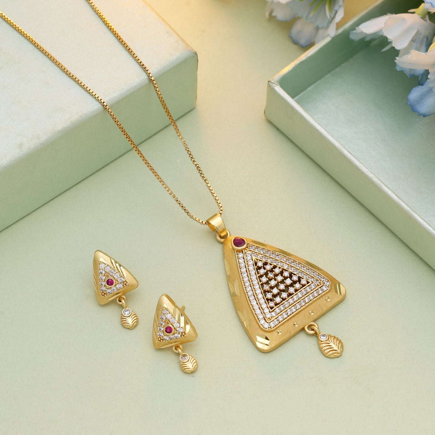 Gold Color Chain Pendant With Earring Perfect For Weddings And Cultural Celebrations