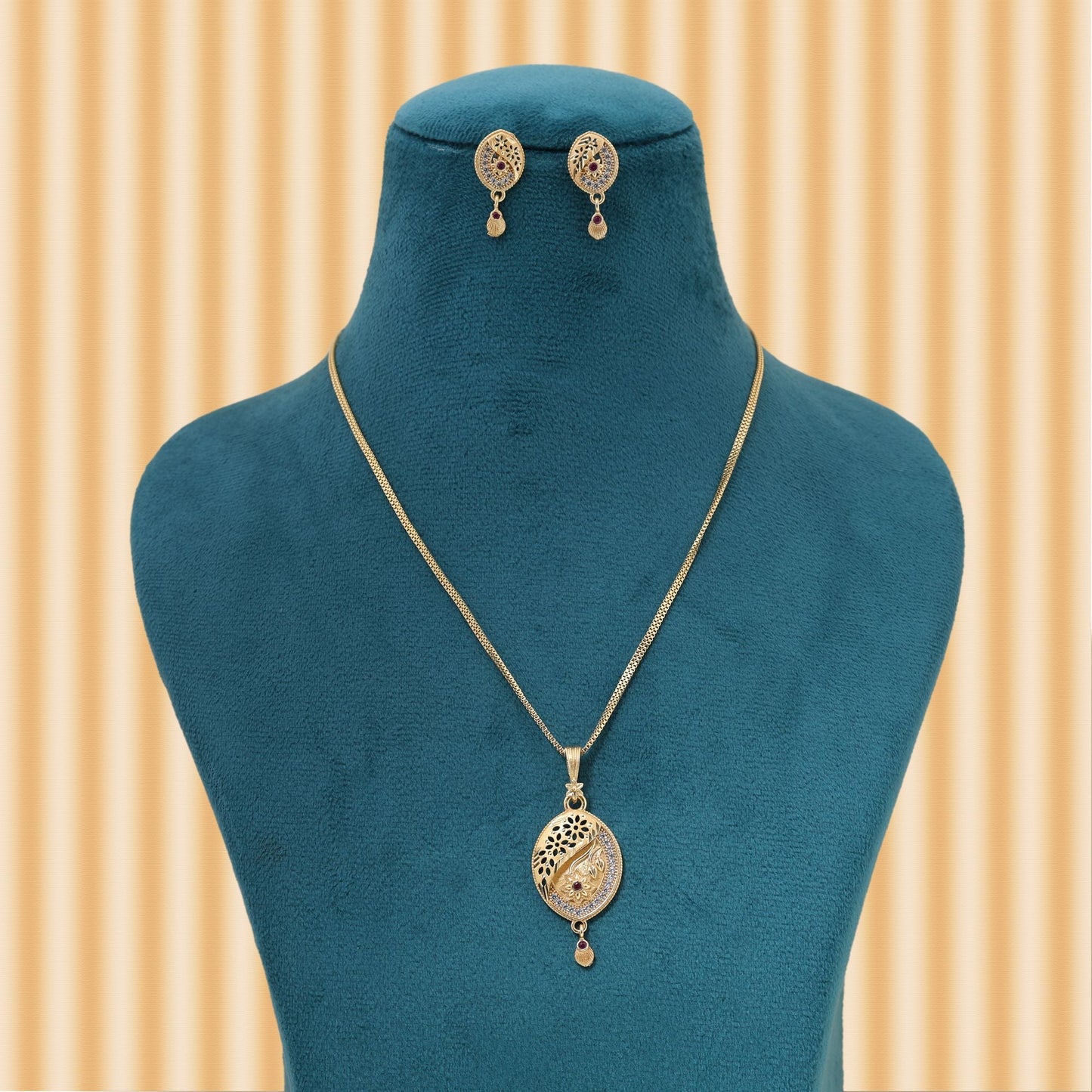Gold Color Chain Pendant With Earring Offering Sophisticated Shine For Traditional Ensembles