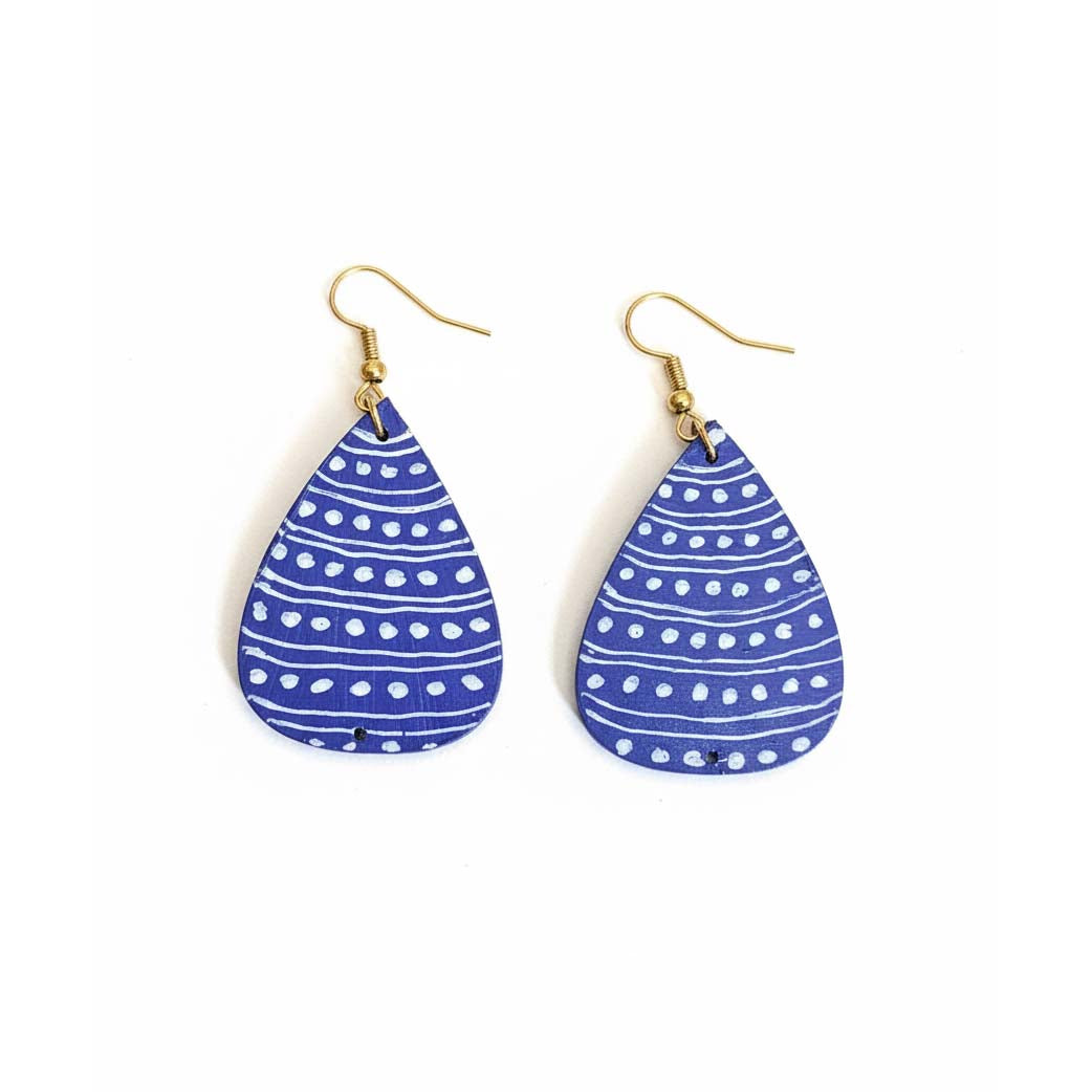 Blue Color Wooden Handcraft Earrings With Lightweight Craftwork For Cultural Events