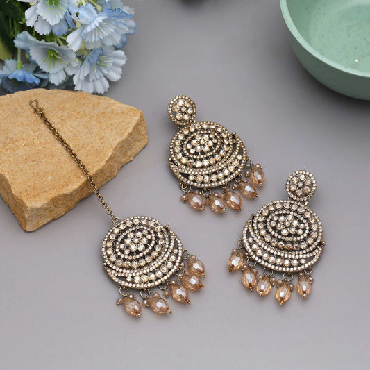 Gold Color Kundan Earrings Tikka Set Featuring Elegant Ethnic Handmade Polished Craftwork