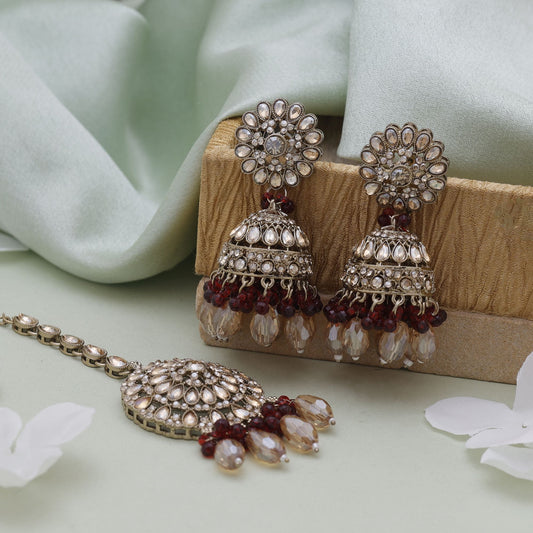 Maroon Color Kundan Earrings Tikka Set With Rich Traditional Kundan Earrings Appeal