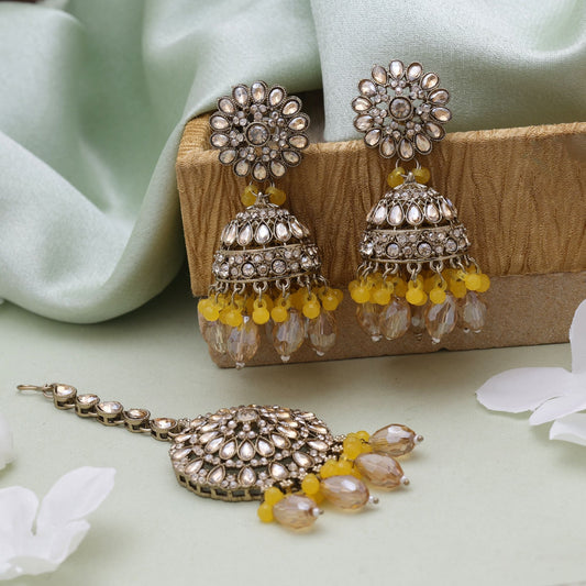 Yellow Color Kundan Earrings Tikka Set With Bright Festive Kundan Earrings Appeal