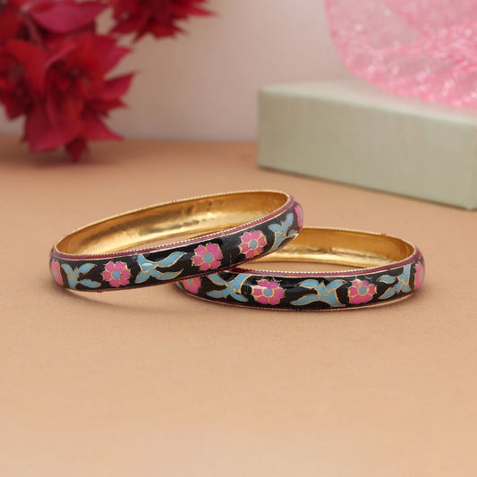 Multi Color Hand Painted Meenakari Bangle Featuring Elegant Enamel Hues