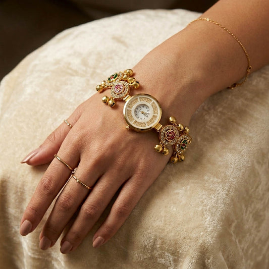 Wunderschöne Rani Grünfarbene Königliche Kundan Uhr für Mädchen & Frauen