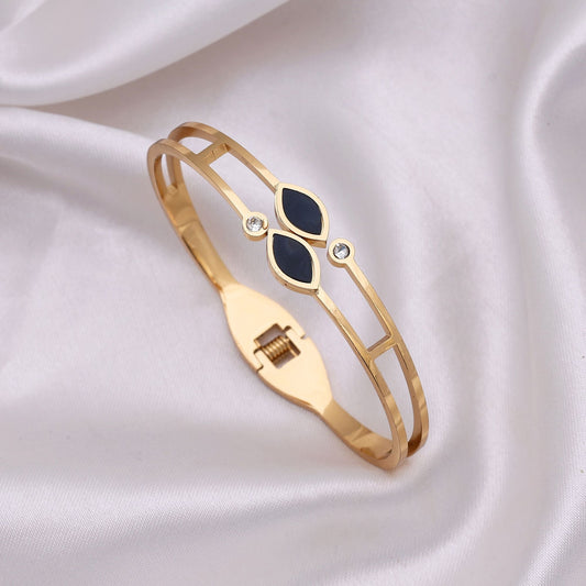 Gold Color American Diamond Anti Tarnish Bracelet Ideal For Gifting And Special Occasions