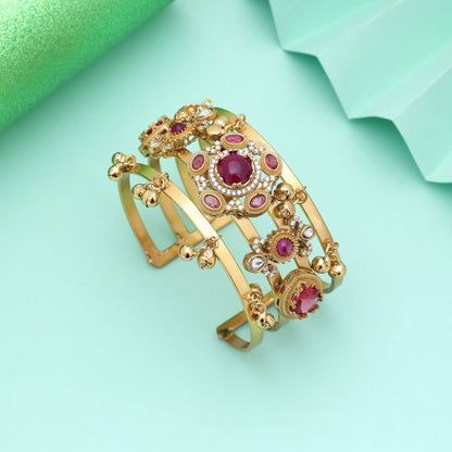 Rani Color American Diamond Armband mit königlichem Charme und eleganter Verarbeitung
