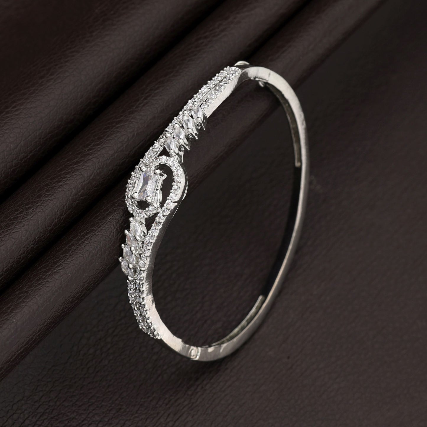 Silver Color American Diamond Bracelet Classic Minimal Modern Jewelry Collection Design