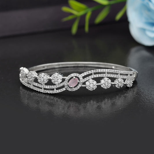 Rosa Armband mit amerikanischen Diamanten, weiches, elegantes Schmuckdesign für den Alltag