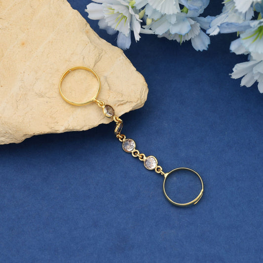 White Color Amrapali Rings Showcasing Serene Traditional Beauty Perfect For Wedding Ceremonies