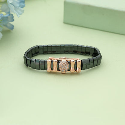 Schwarzfarbenes, anlaufgeschütztes Armband mit elegantem, modernem, stilvollem Modeschmuckdesign
