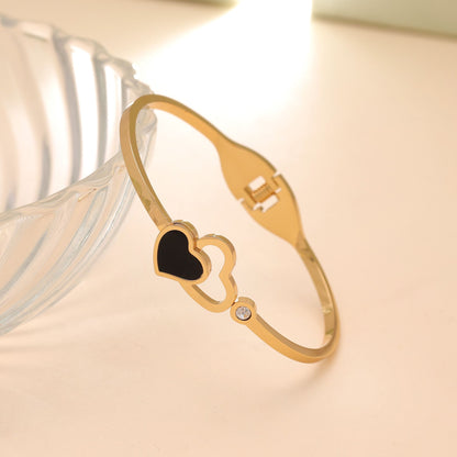 Black Color Anti Tarnish Bracelet with Modern Designer Styling Touch