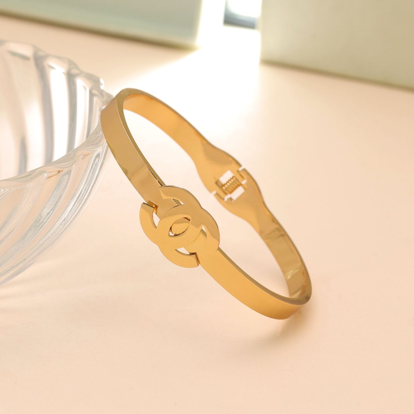 Gold Color Anti Tarnish Bracelet with Luxury Inspired Fashion Look